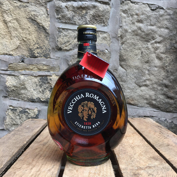 Vecchia Romagna Etichetta Nera (Black Label) Italian Brandy review 