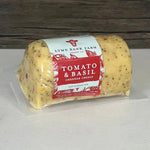 Lymn Bank Farm Tomato & Basil Cheddar Barrel 145g